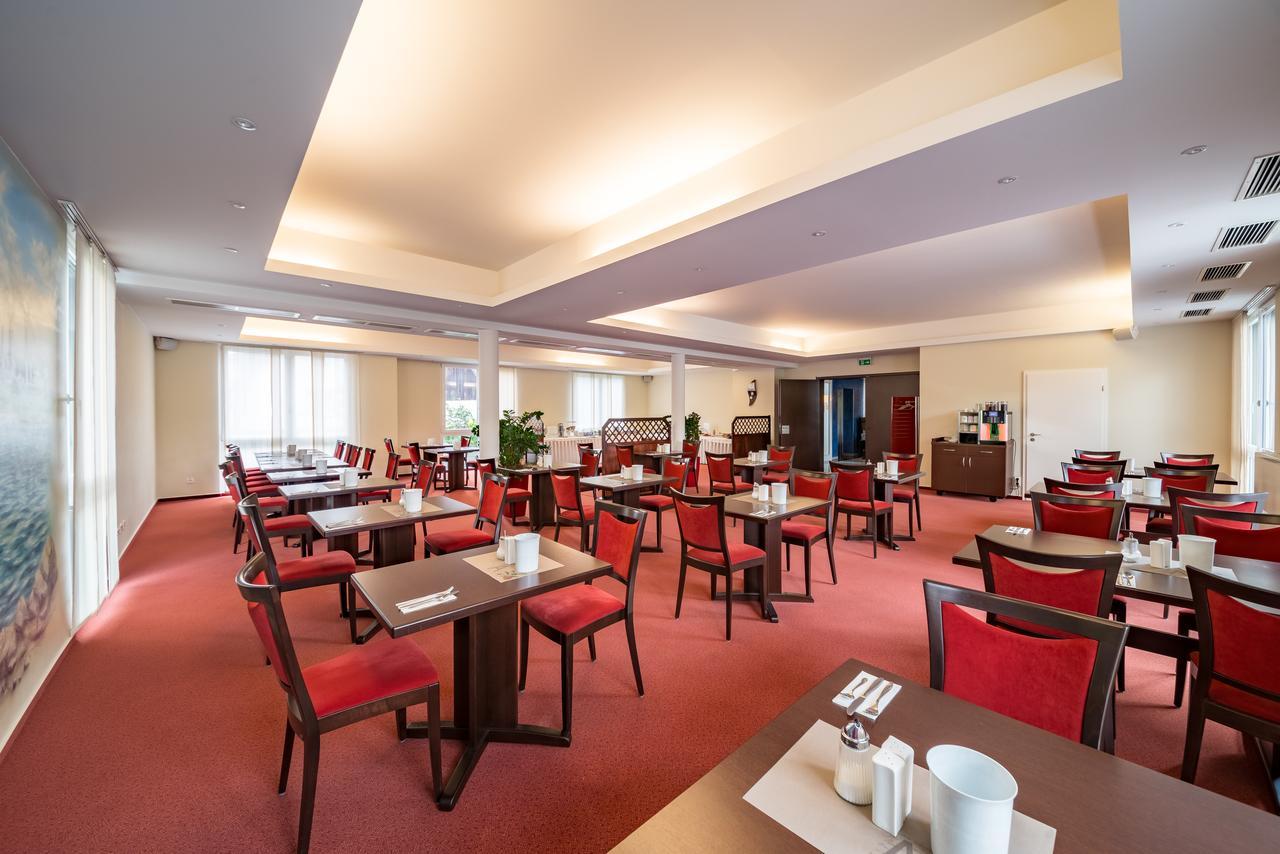 Hotel Restaurant Vater Rhein เวิร์ทอัมไรน์ ภายนอก รูปภาพ